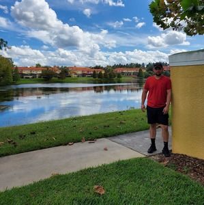 Meet your Posher, Rony